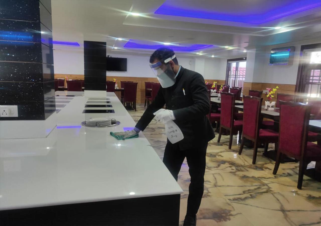 Hotel White Grand Shimla - In City Centre - A Centrally Ac Hotel Exterior foto